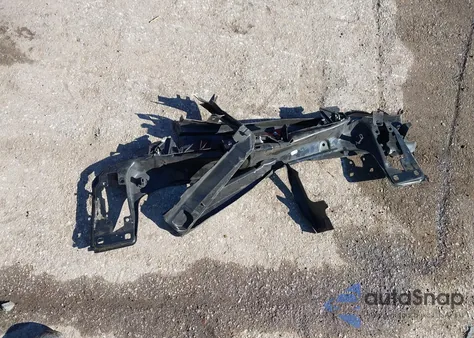 2018 BMW 320I xDrive z USA, uszkodzony, nr VIN WBA8A3C53JA498986